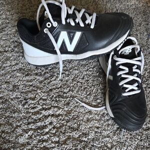 New Balance Black and White Athletic Shoes